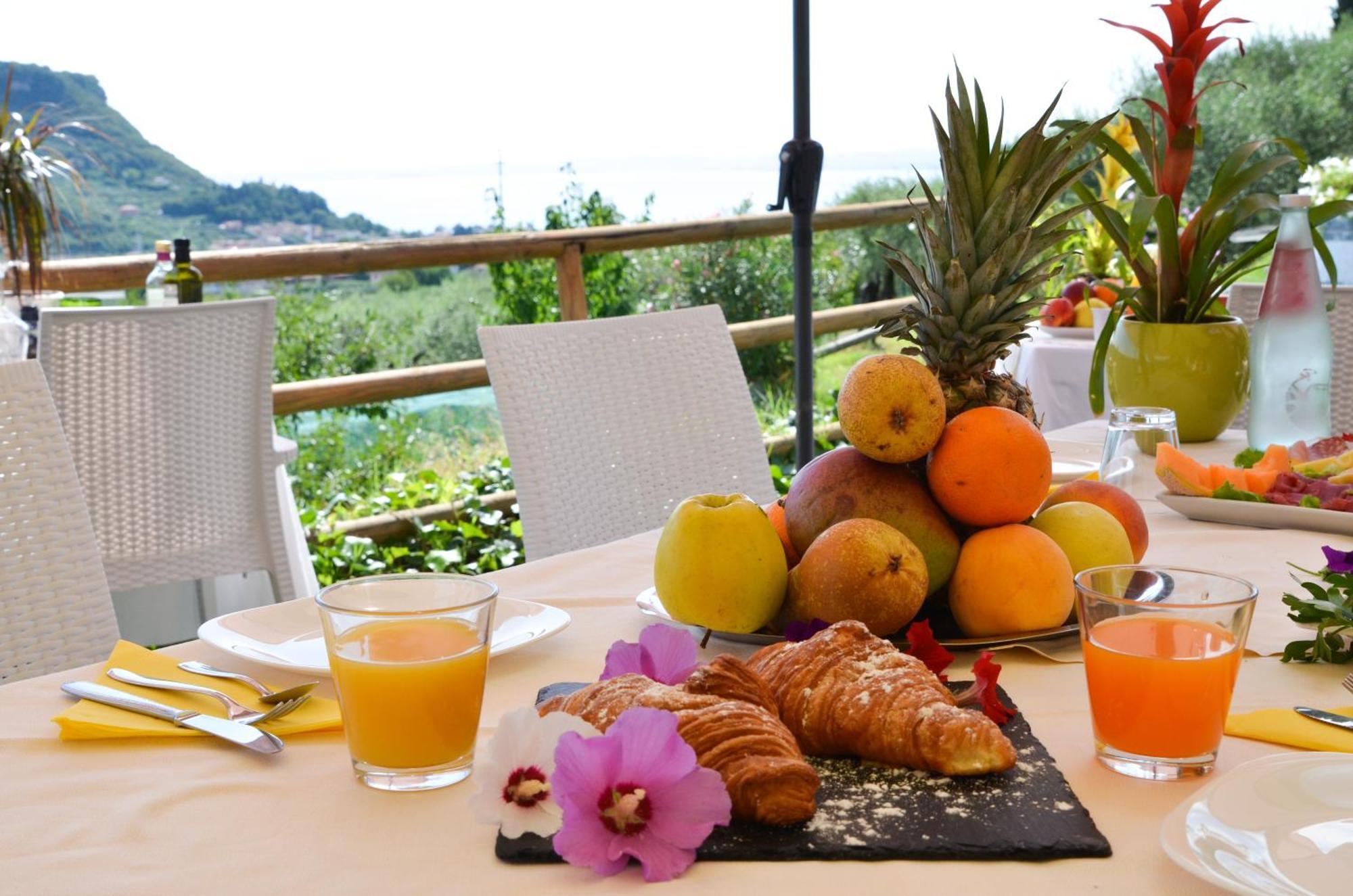Relais Villa Olivi 코스테르마노 외부 사진